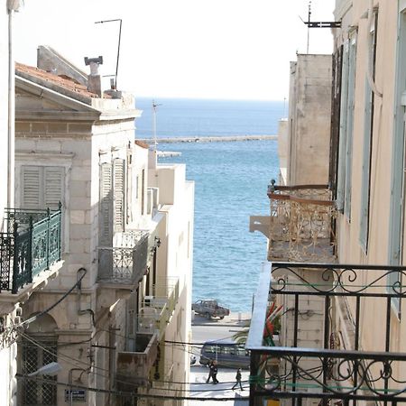 Ariadni Rooms & Apartments Ermoupoli Exterior photo