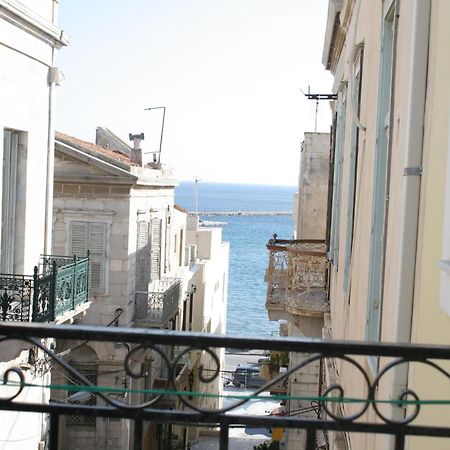 Ariadni Rooms & Apartments Ermoupoli Exterior photo