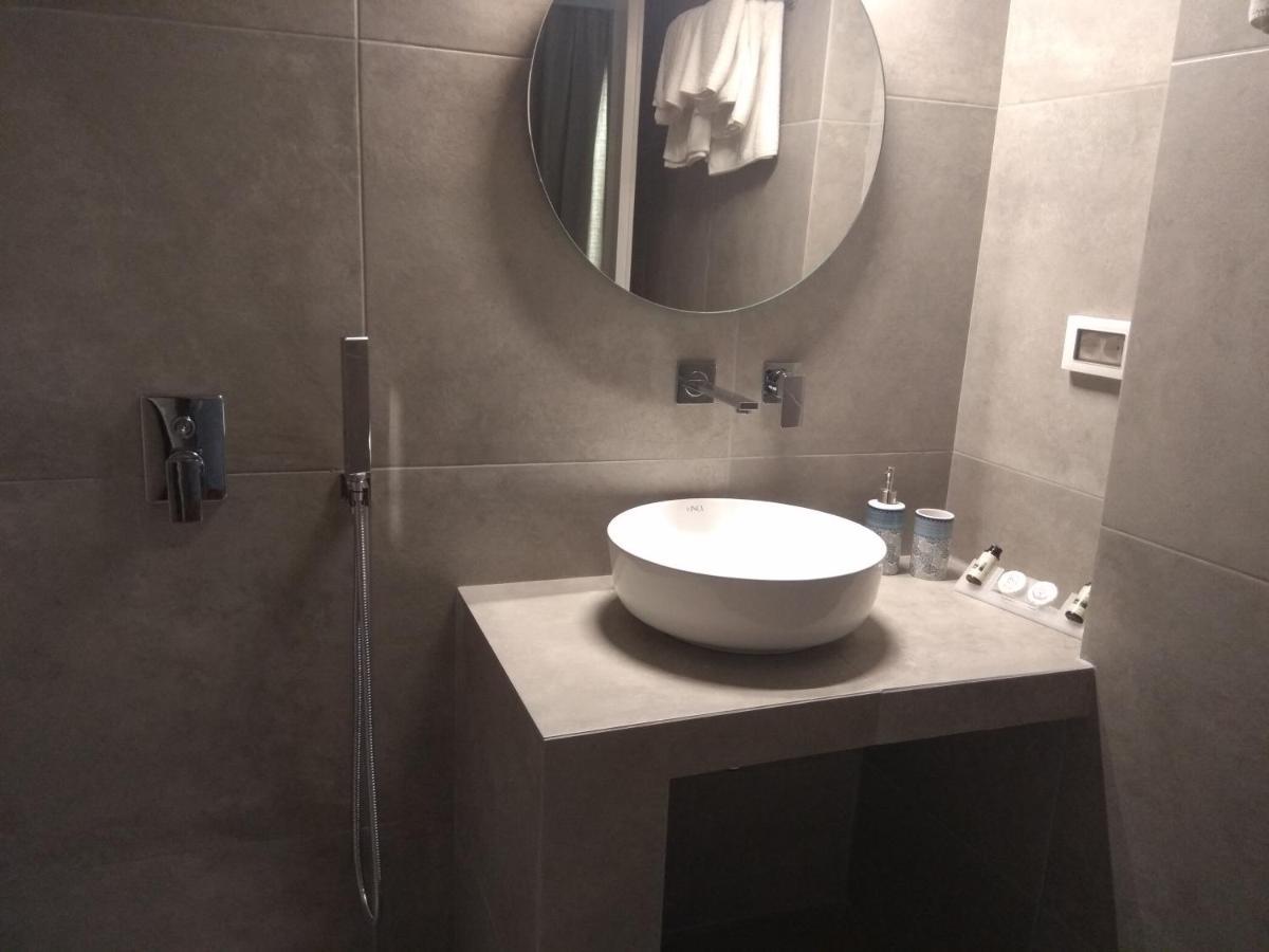 Ariadni Rooms & Apartments Ermoupoli Exterior photo