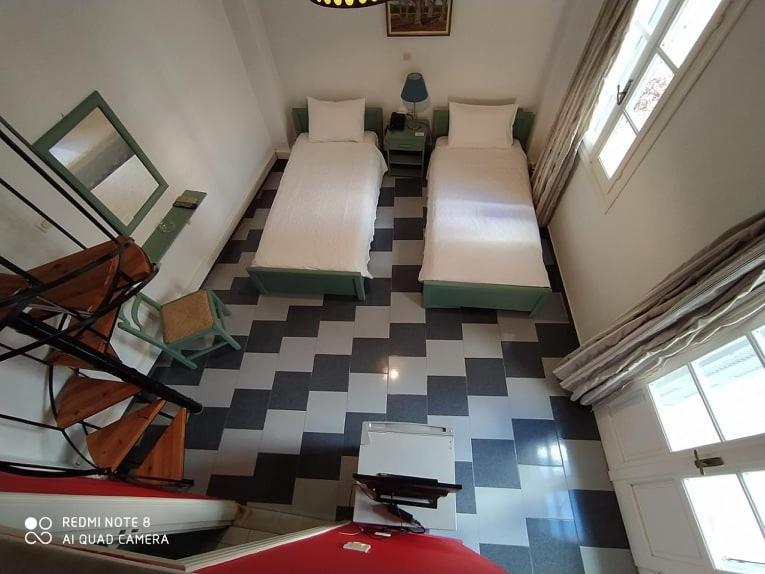 Ariadni Rooms & Apartments Ermoupoli Exterior photo