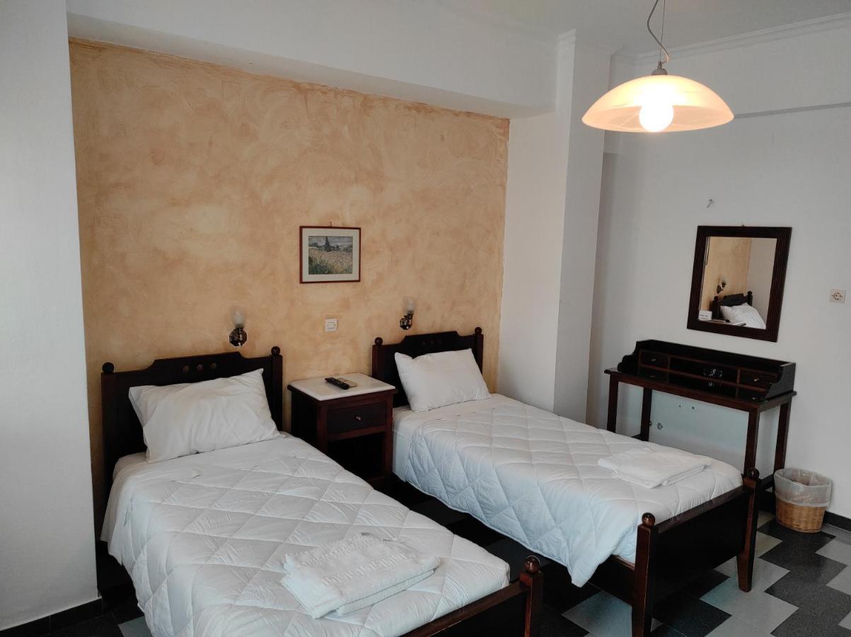 Ariadni Rooms & Apartments Ermoupoli Exterior photo
